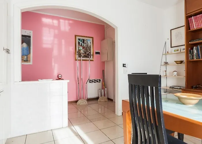 Appartamento Ampio Luminoso Quinto Piano Ascensore Bologna